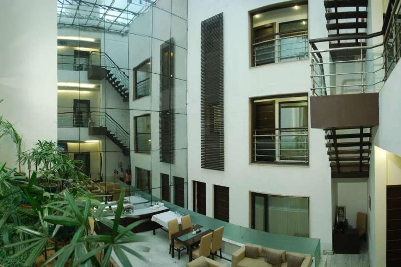 Hotel La Suite New Delhi Exterior photo